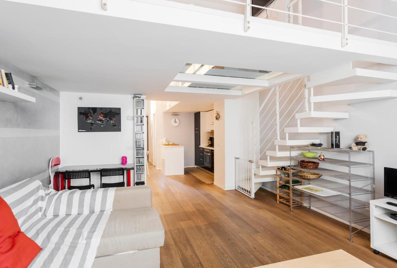 Awesome Loft In The City Center Of Milan Exterior photo