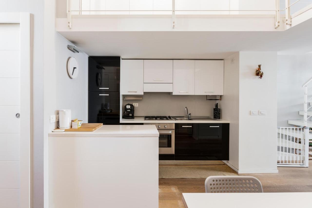 Awesome Loft In The City Center Of Milan Exterior photo