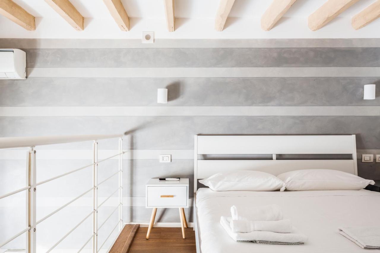Awesome Loft In The City Center Of Milan Exterior photo