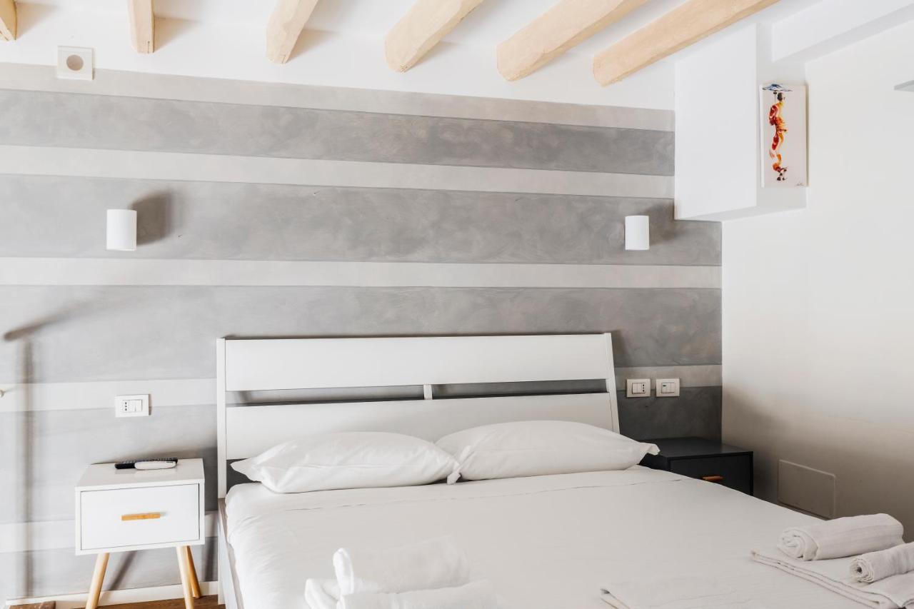Awesome Loft In The City Center Of Milan Exterior photo